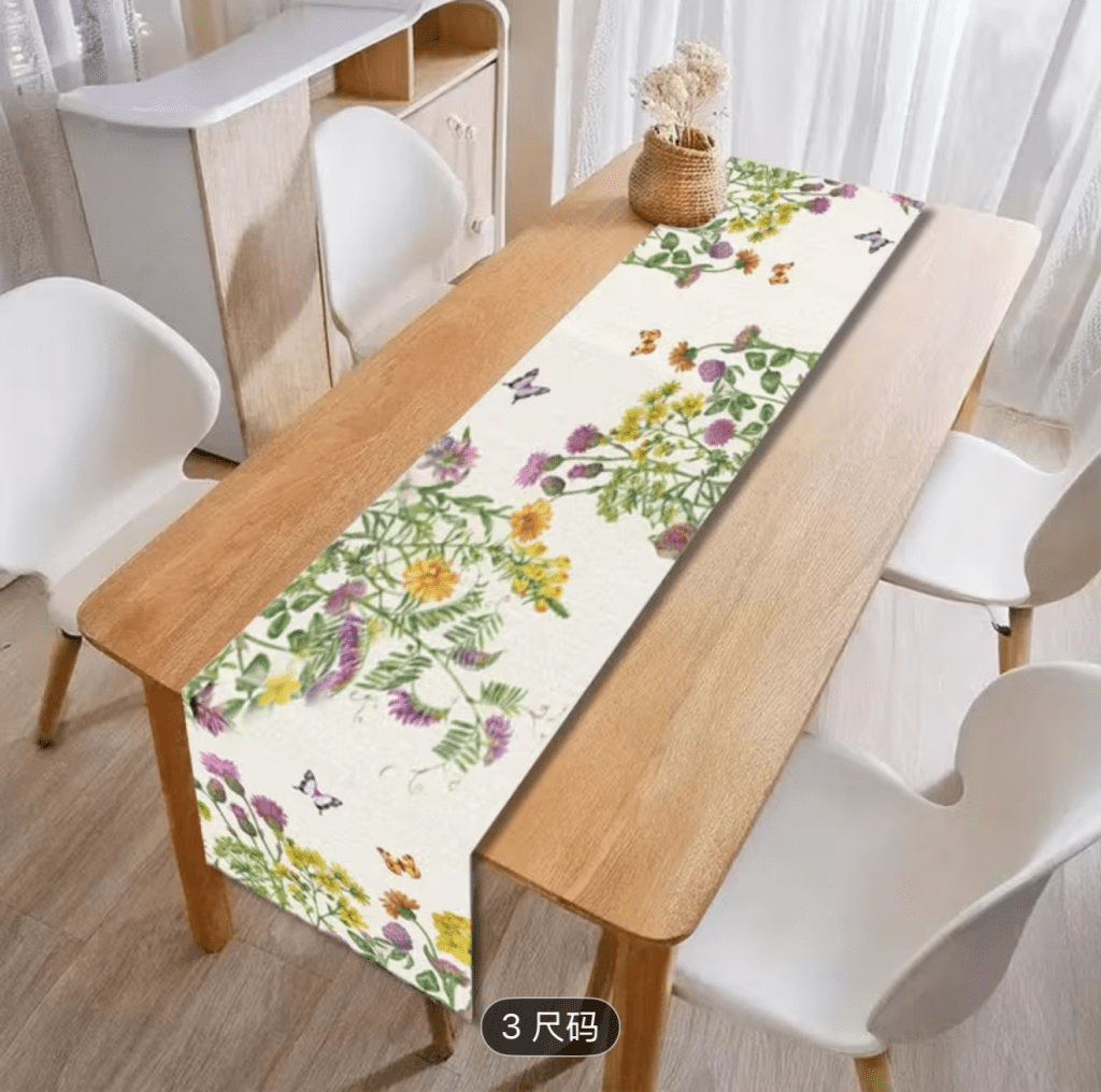 Floral table runner/ Camino de mesa&nbsp;floral